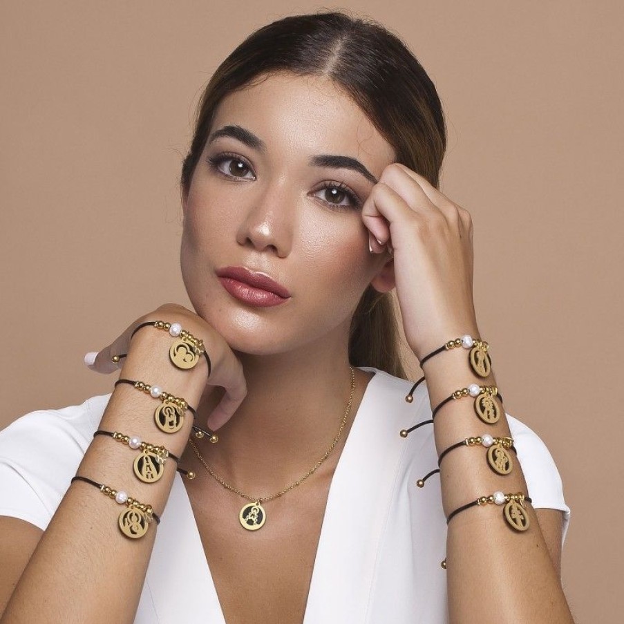 Palais du Rosaire Bracelet Fantaisie | Bracelet Corde Avec Une Medaille De Notre Dame De Lourdes