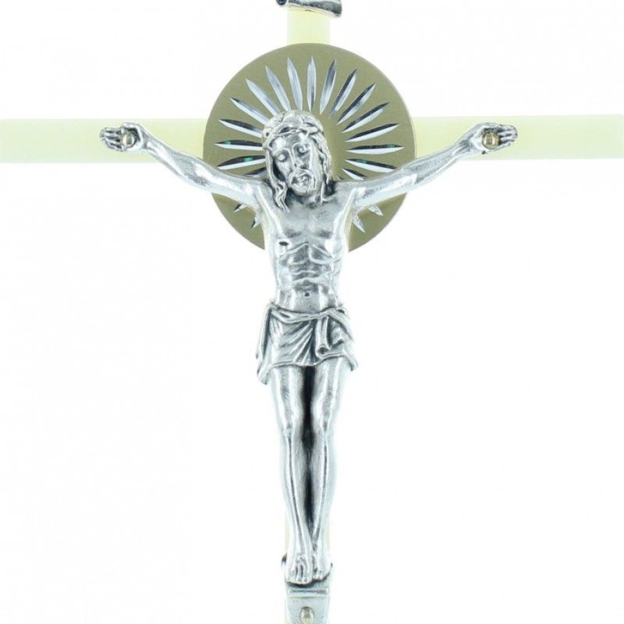 Palais du Rosaire Crucifix Metal | Crucifix En Resine Avec Un Christ En Metal Argente 21Cm