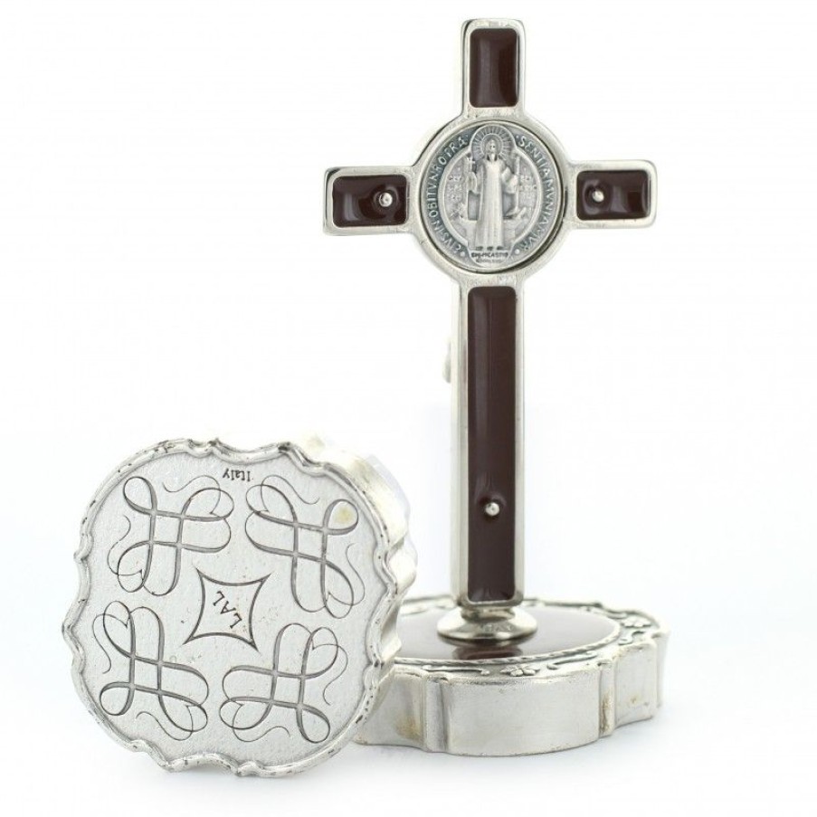 Palais du Rosaire Crucifix Metal | Crucifix Saint Benoit Sur Socle Avec Medaille Argente